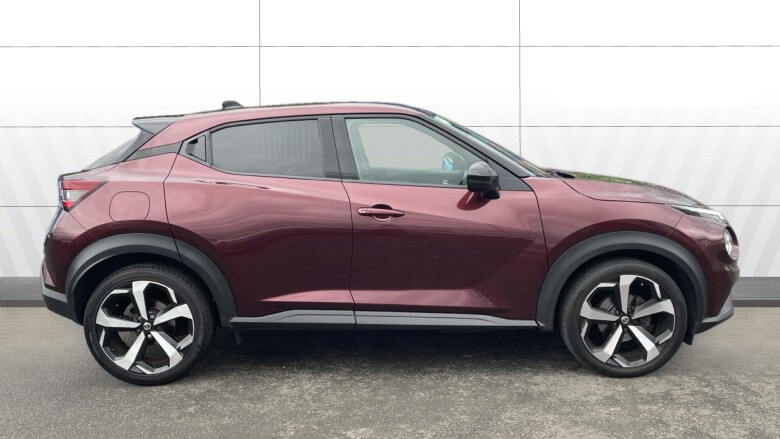 Nissan Juke 1.0 DiG-T Tekna 5dr Petrol Hatchback